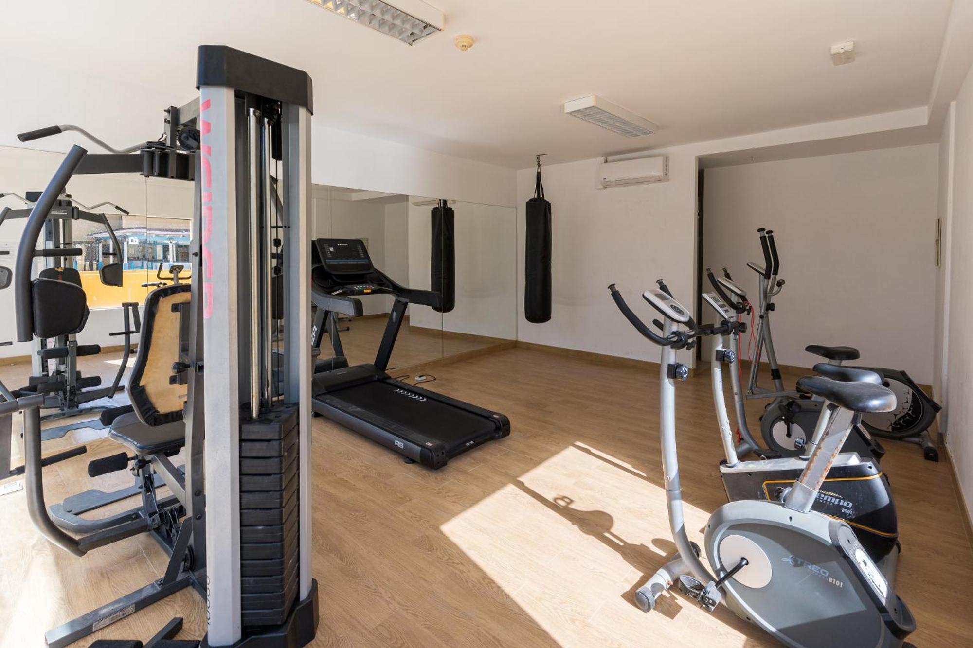 Home2Book Pool & Tennis Court Cozy Apt, קורלחו מראה חיצוני תמונה